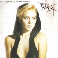 E' Tutto Un Attimo cover